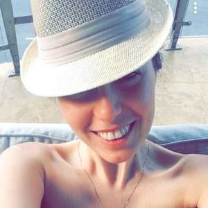 Meet your Posher, Fejza